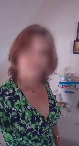 Linda, 33