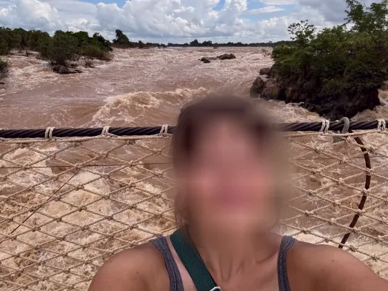 Özlem, 34